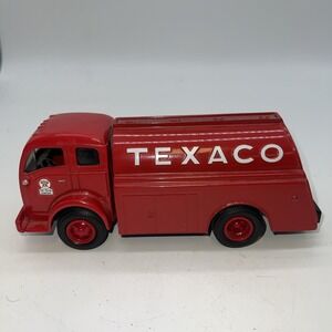 Vintage 1949 White Tilt Cab Tank Truck Texaco Toy Bank By Ertl In 1996